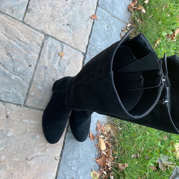 Boots - Picture 2 of 2